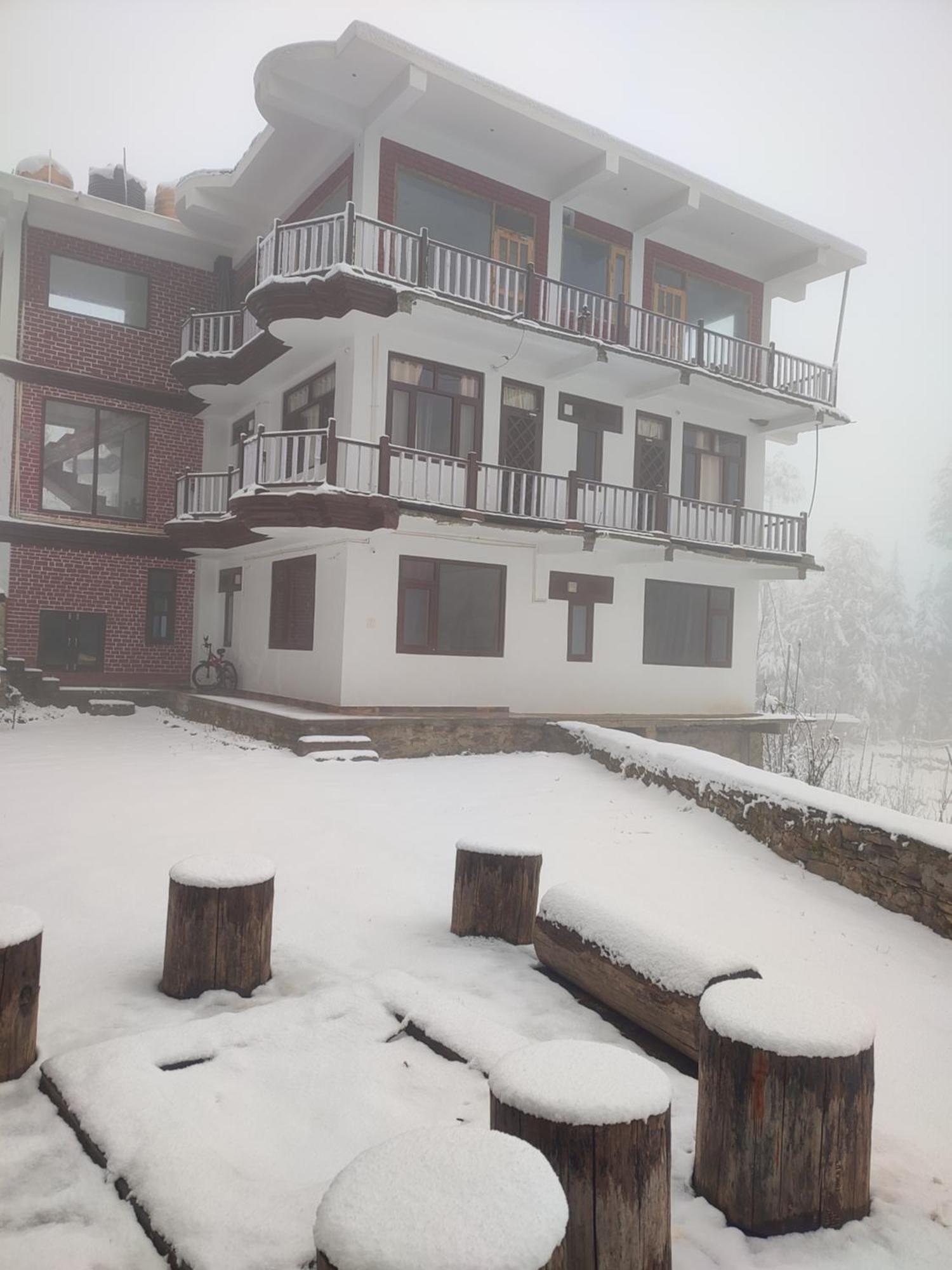 Norvin Homes Shimla Buitenkant foto
