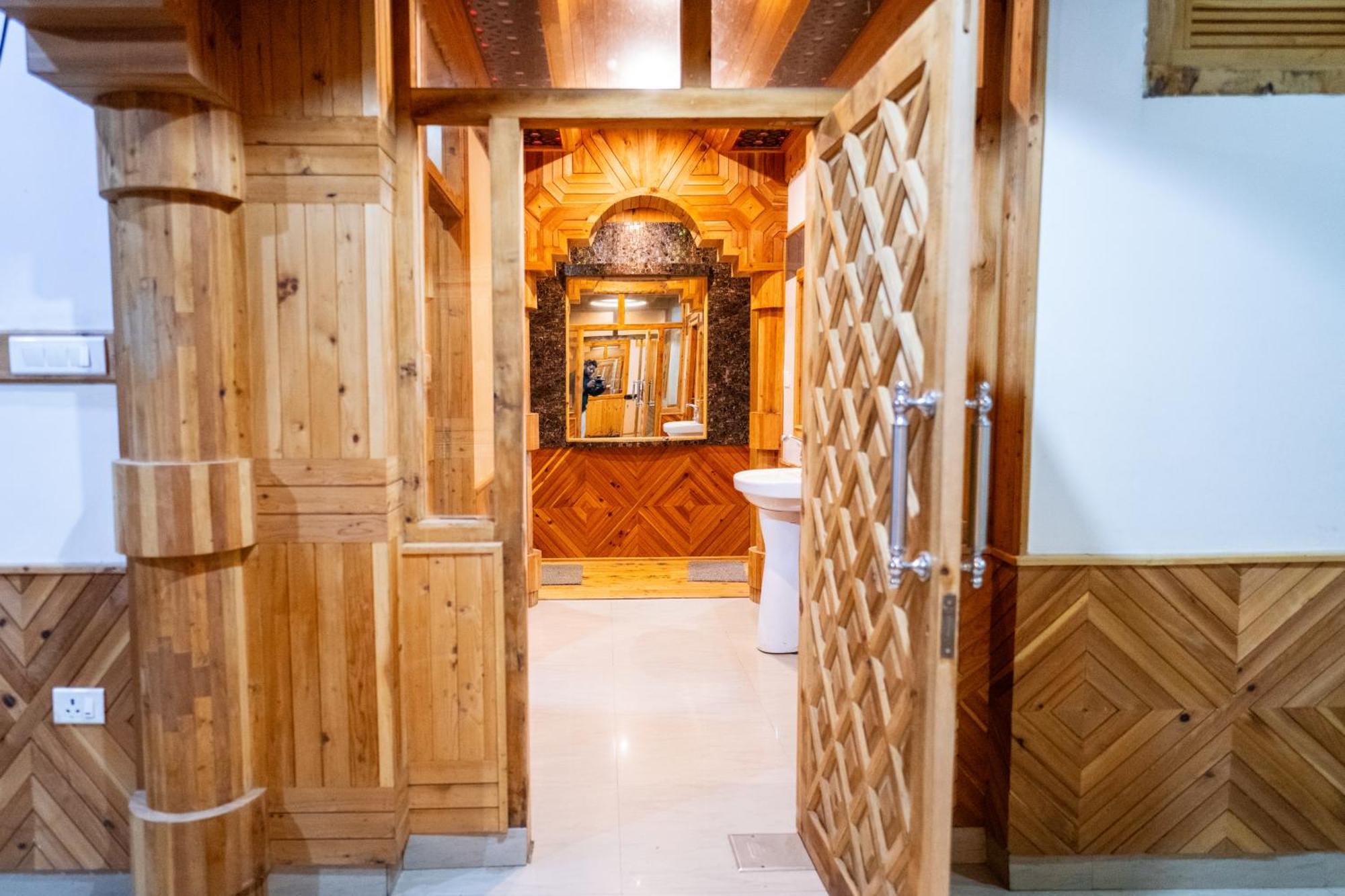 Norvin Homes Shimla Buitenkant foto